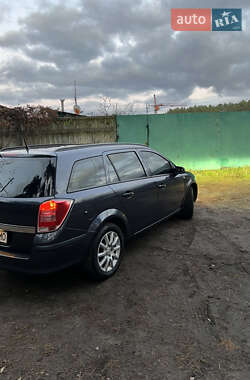 Універсал Opel Astra 2009 в Броварах