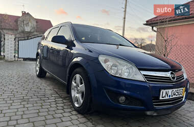 Универсал Opel Astra 2009 в Тернополе