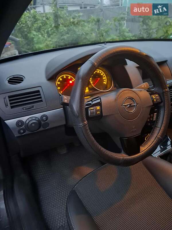 Універсал Opel Astra 2009 в Жмеринці