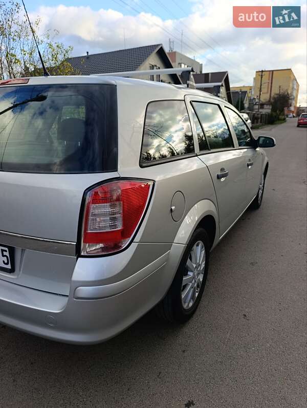 Універсал Opel Astra 2009 в Луцьку фото 23 Універсал Opel Astra 2009 в Луцьку