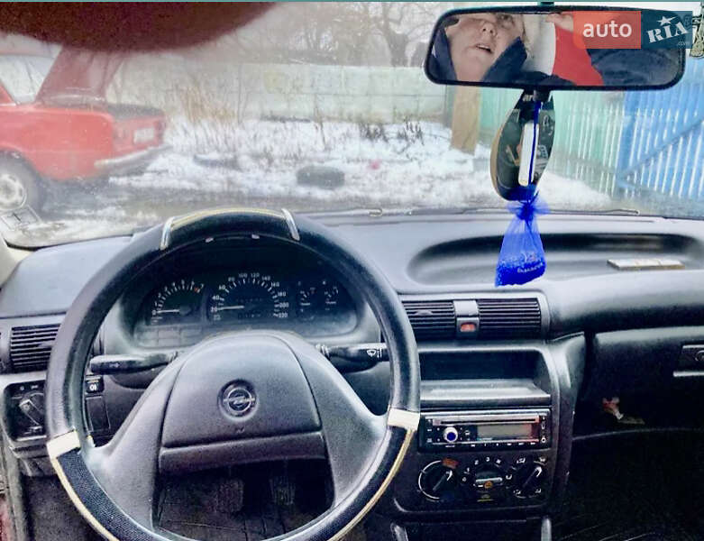 Хэтчбек Opel Astra 1992 в Киеве