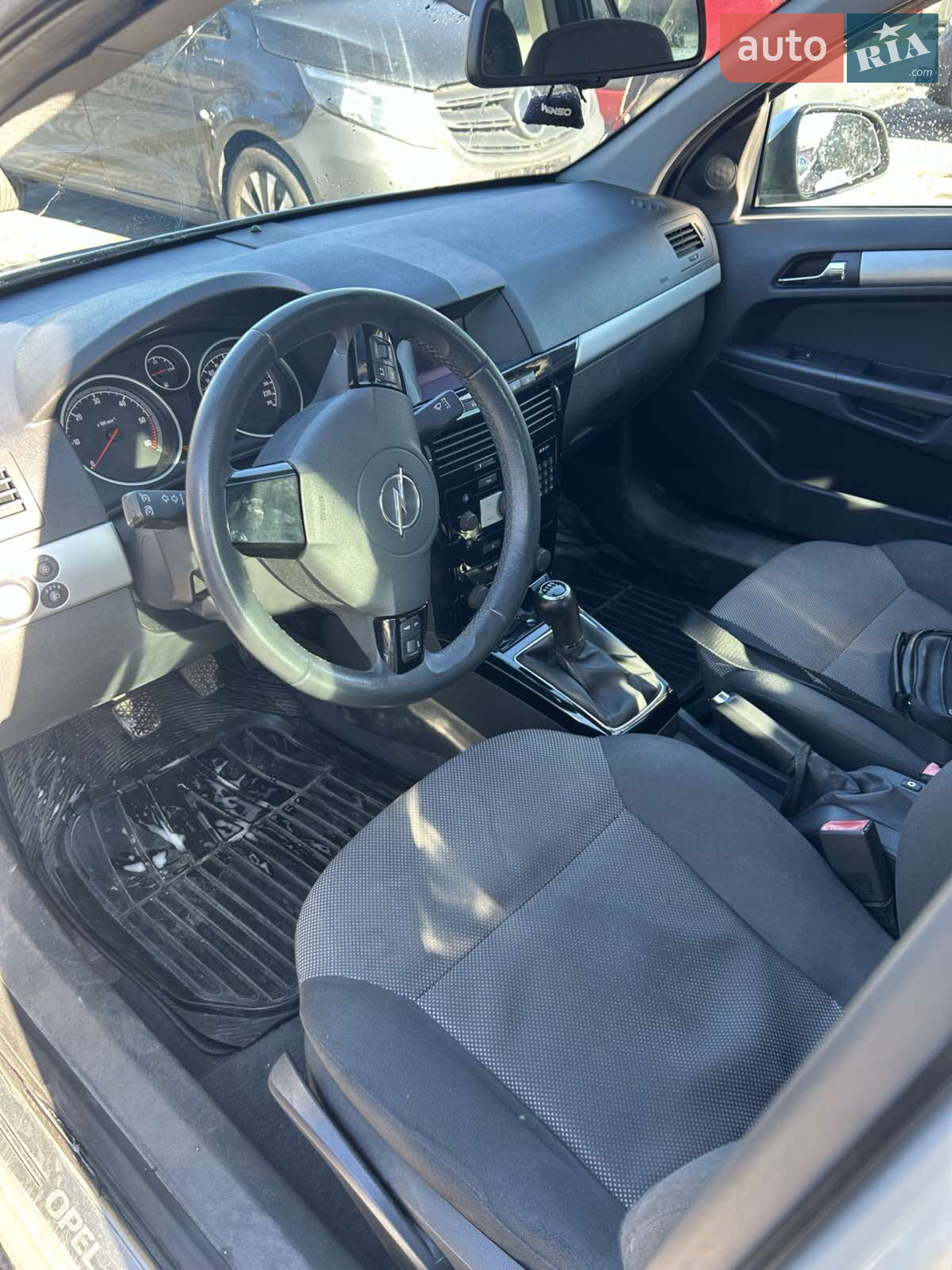 2010 Opel Astra - мініатюра 15