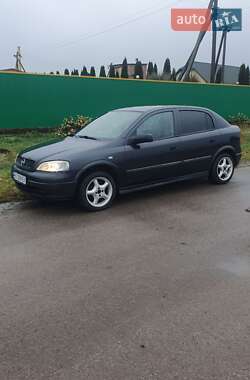 Седан Opel Astra 1998 в Тернополе