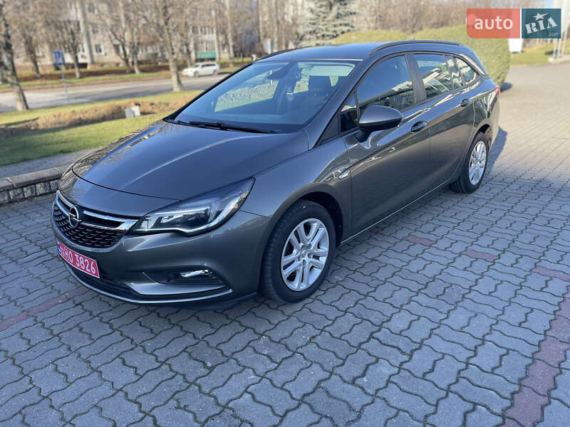 Универсал Opel Astra 2019 в Луцке