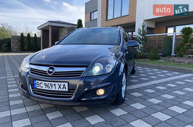 Универсал Opel Astra 2008 в Стрые