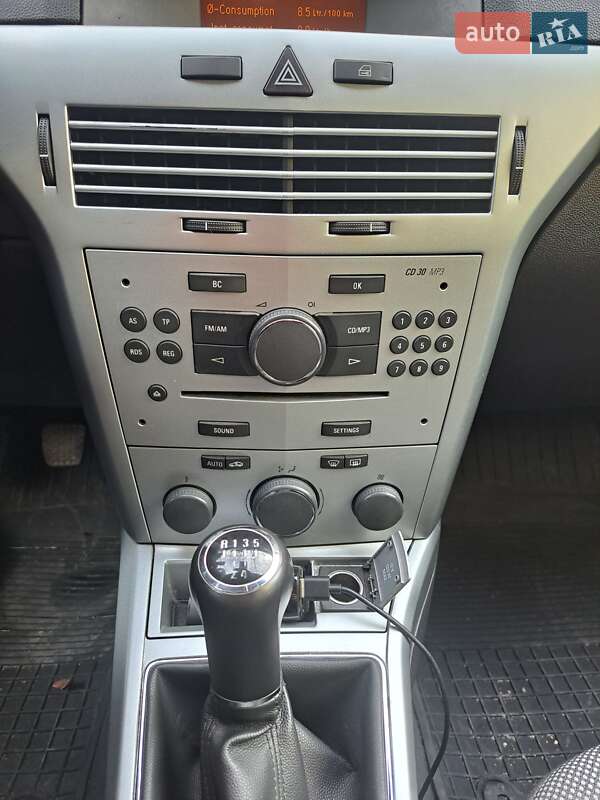 Универсал Opel Astra 2009 в Львове фото 41 Универсал Opel Astra 2009 в Львове