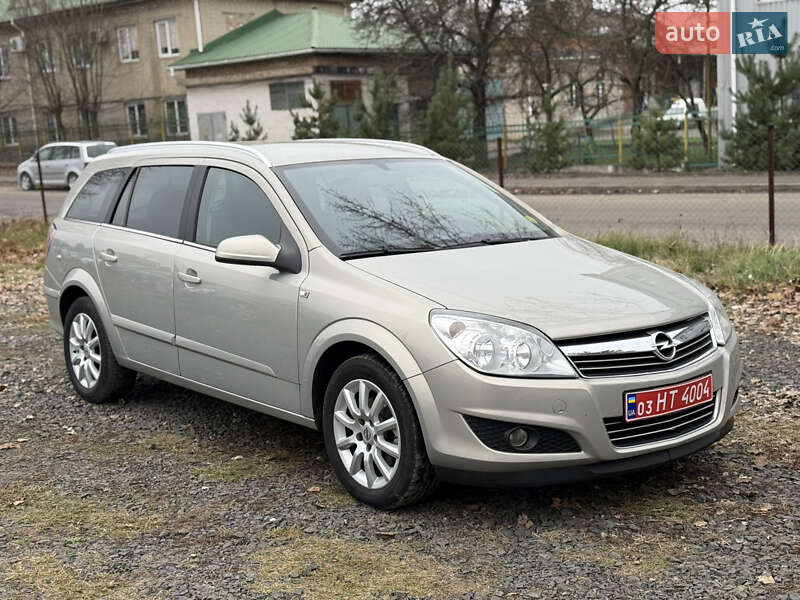 Opel Astra 2008