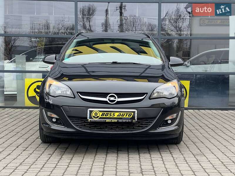 Универсал Opel Astra 2015 в Ивано-Франковске