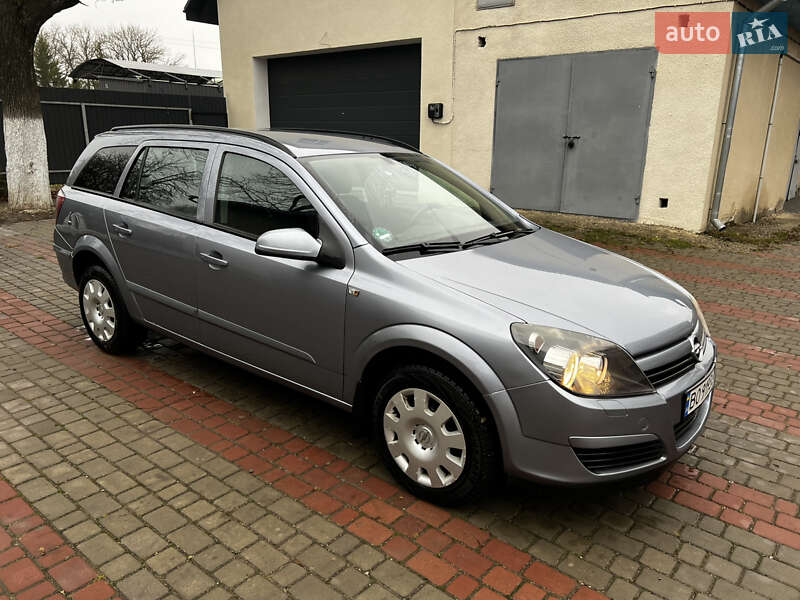 Універсал Opel Astra 2004 в Чорткові
