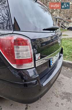 Универсал Opel Astra 2008 в Полтаве
