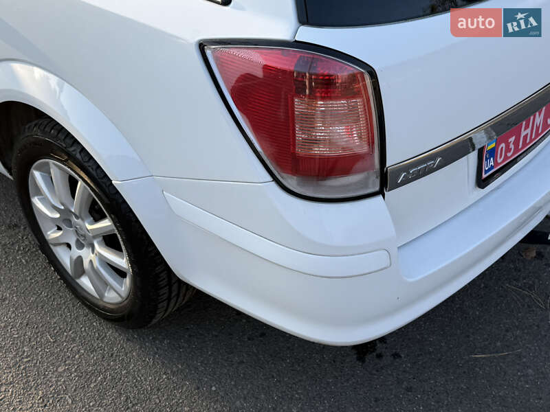 Универсал Opel Astra 2008 в Одессе