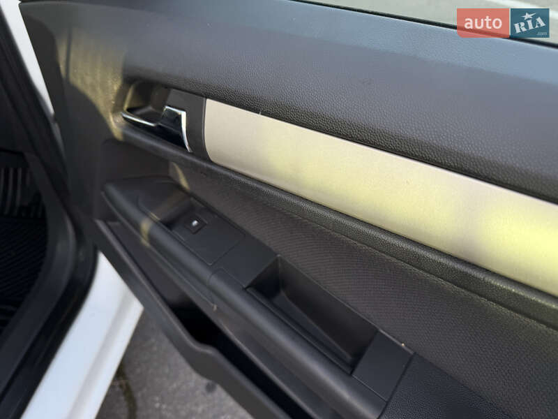 Универсал Opel Astra 2008 в Одессе