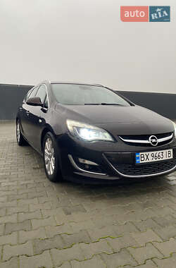 Универсал Opel Astra 2012 в Летичеве