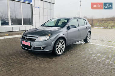 Хэтчбек Opel Astra 2006 в Ивано-Франковске