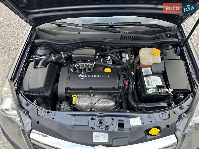 Универсал Opel Astra 2006 в Каменском