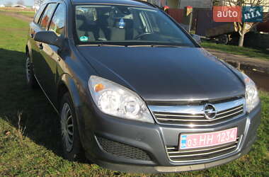 Универсал Opel Astra 2009 в Чернобае