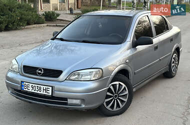Седан Opel Astra 2007 в Николаеве