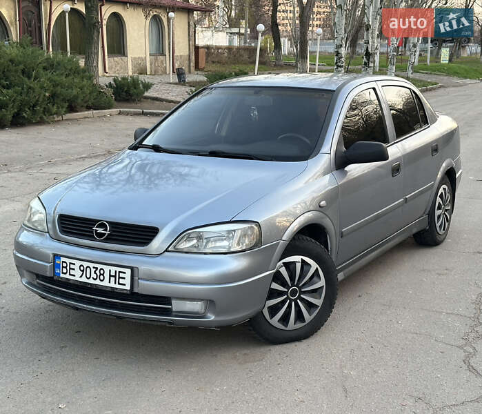 Opel Astra 2007