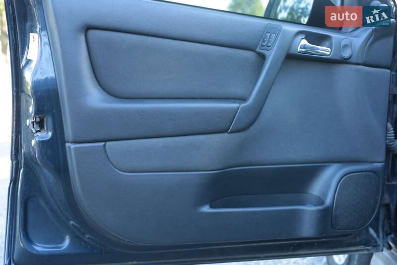 Универсал Opel Astra 2002 в Жмеринке