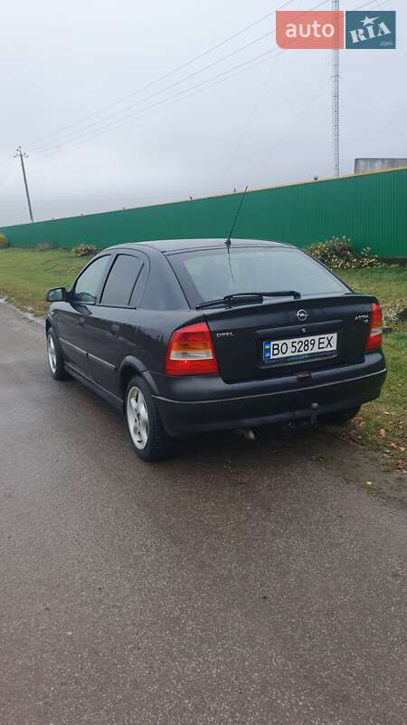 Хетчбек Opel Astra 1998 в Чорткові