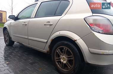 Хетчбек Opel Astra 2006 в Києві