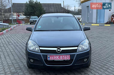 Хетчбек Opel Astra 2006 в Луцьку