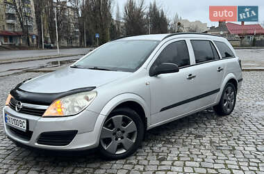 Універсал Opel Astra 2006 в Кам'янець-Подільському