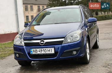 Универсал Opel Astra 2006 в Вапнярке