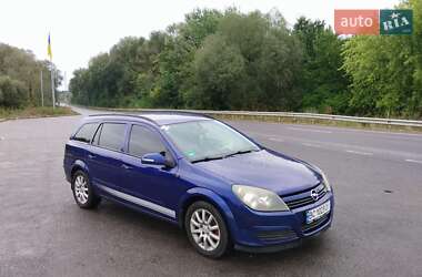 Універсал Opel Astra 2005 в Старому Самборі