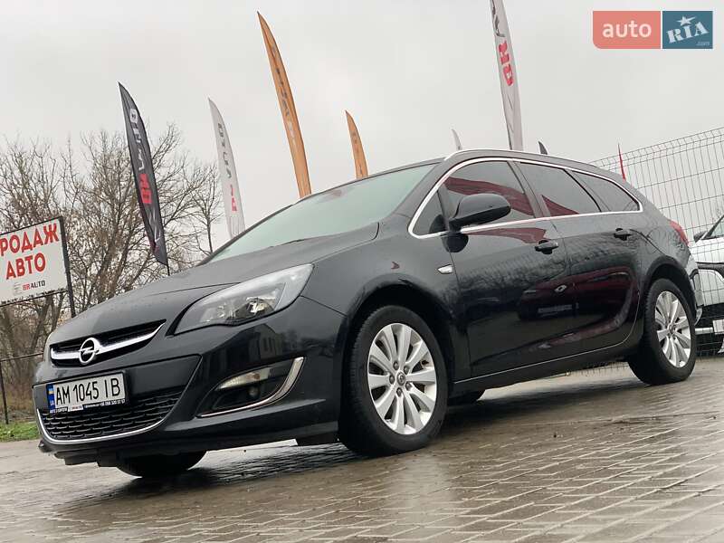 Универсал Opel Astra 2014 в Бердичеве