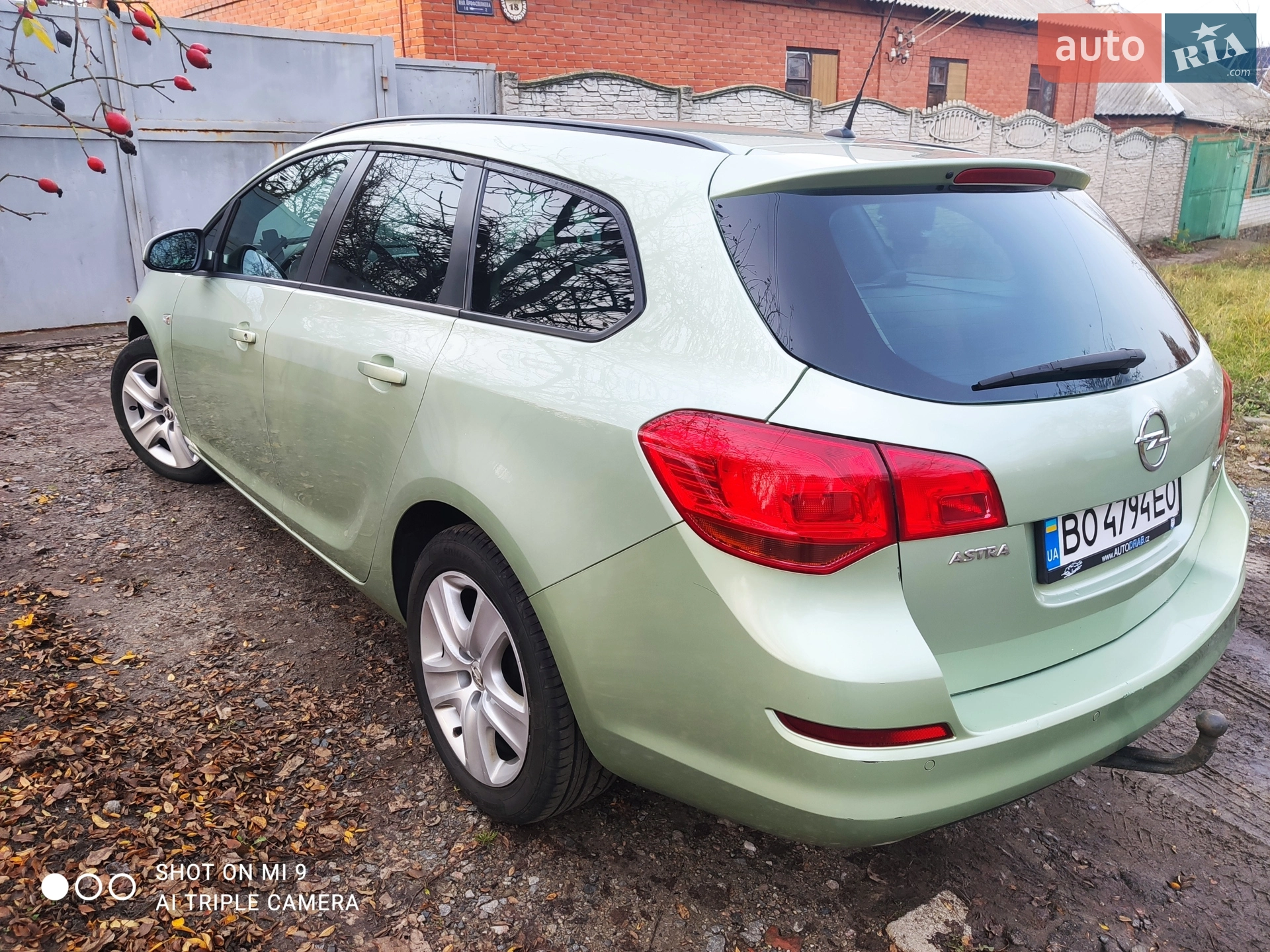 2011 Opel Astra - мініатюра 8