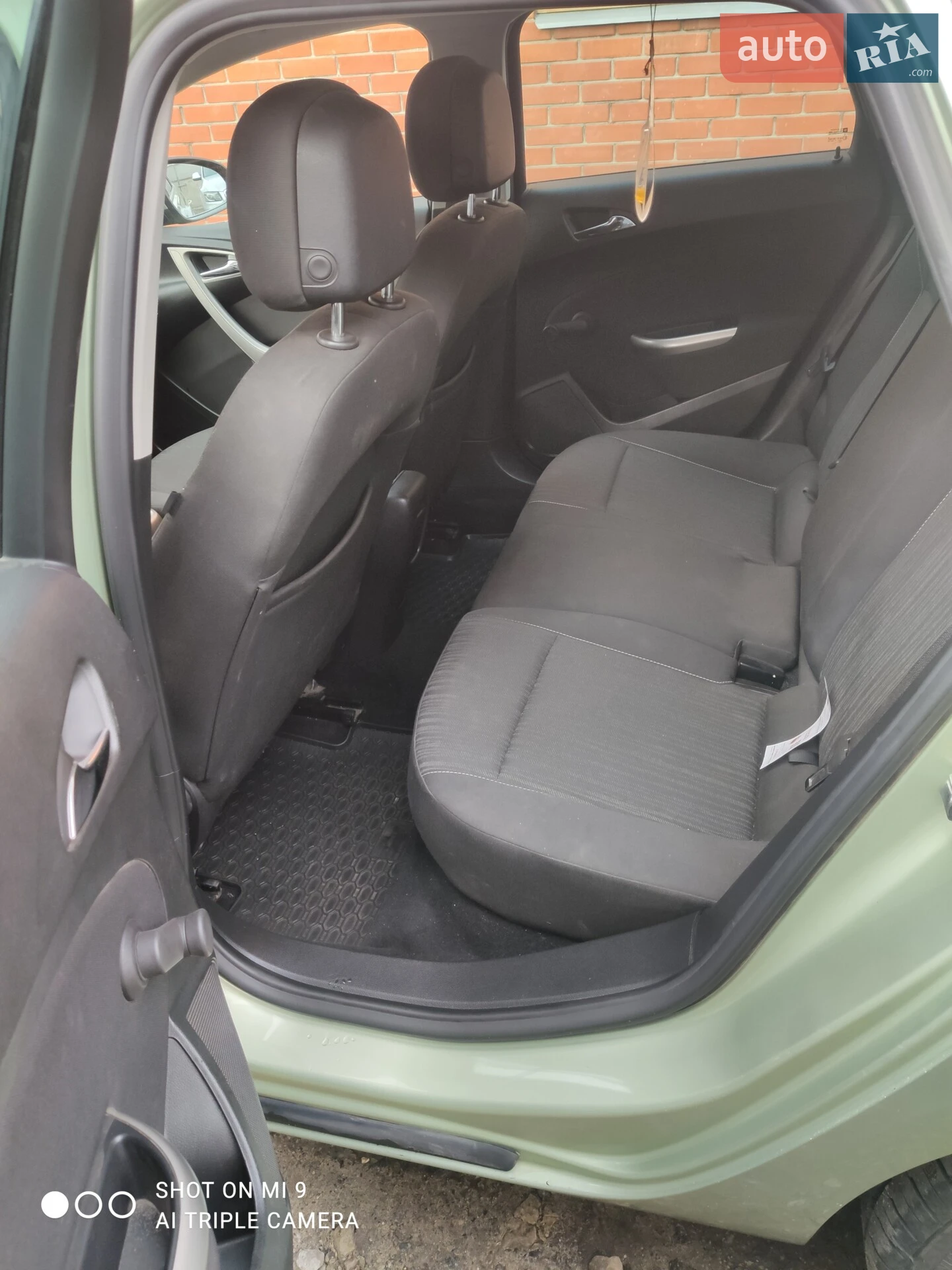 2011 Opel Astra - мініатюра 13