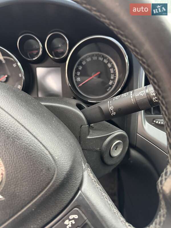 Універсал Opel Astra 2013 в Баранівці фото 14 Універсал Opel Astra 2013 в Баранівці