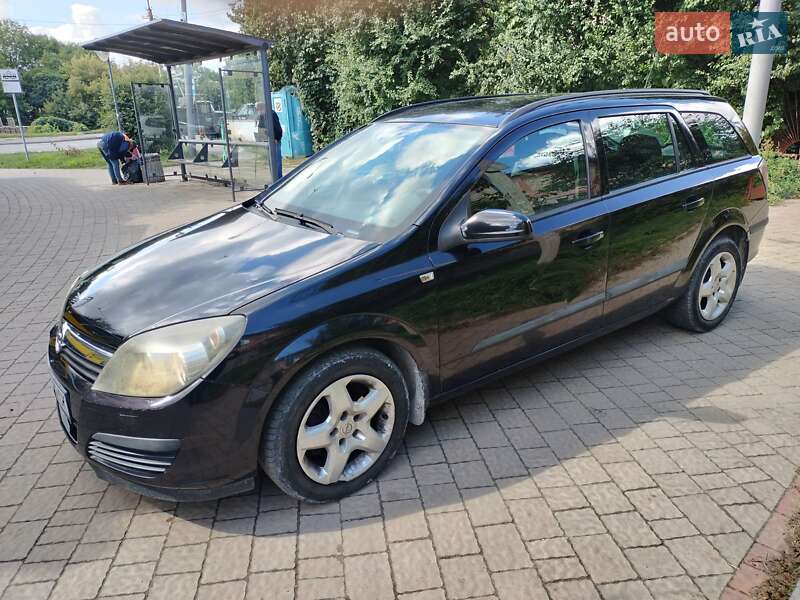 Универсал Opel Astra 2006 в Львове