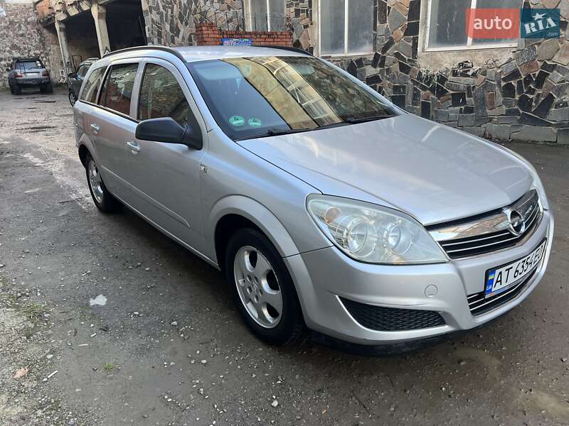 Opel Astra 2008