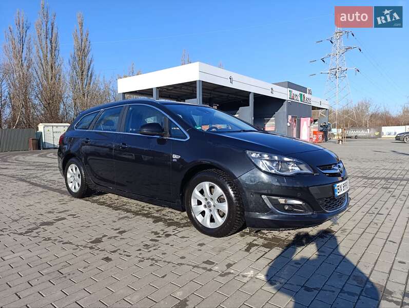 Универсал Opel Astra 2015 в Каменец-Подольском