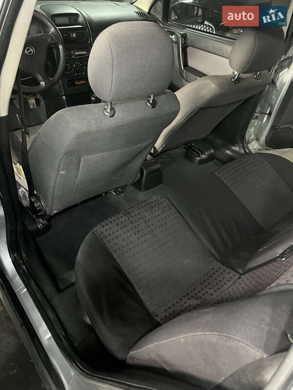 Универсал Opel Astra 2003 в Киеве