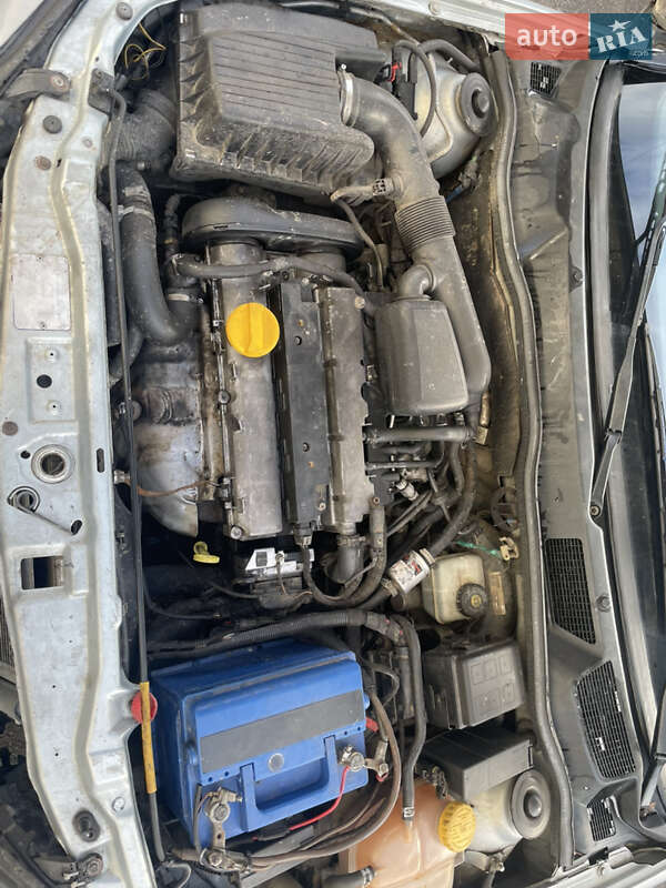 Седан Opel Astra 2005 в Хмельницькому