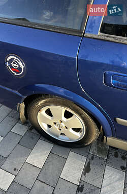 Універсал Opel Astra 2004 в Полтаві