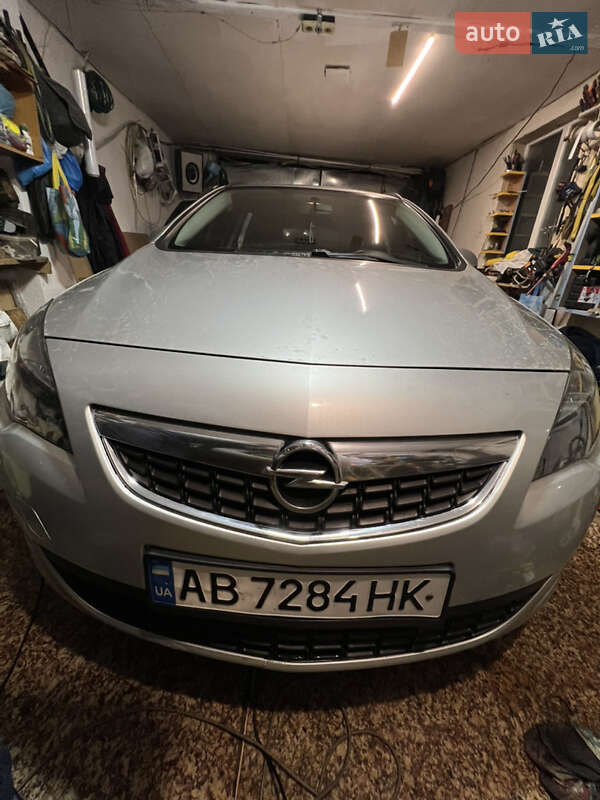 Універсал Opel Astra 2012 в Калинівці фото 29 Універсал Opel Astra 2012 в Калинівці