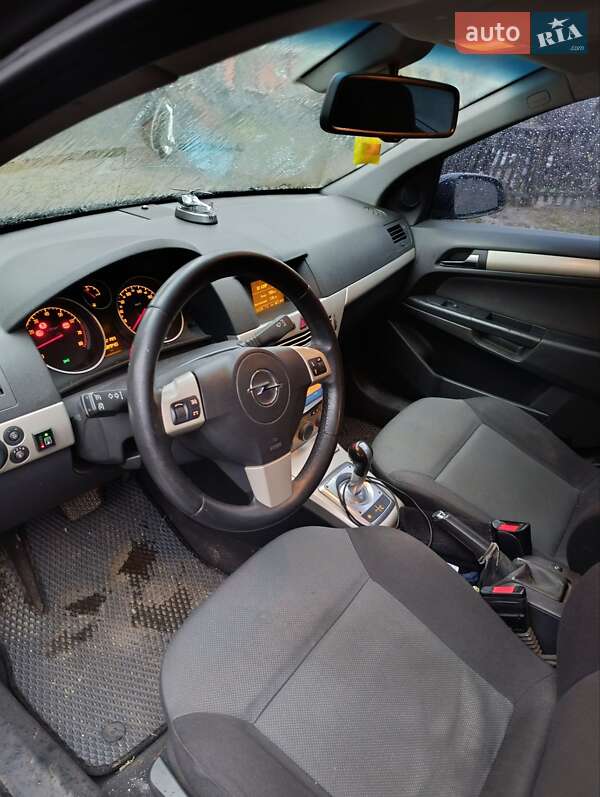 Универсал Opel Astra 2007 в Бородянке