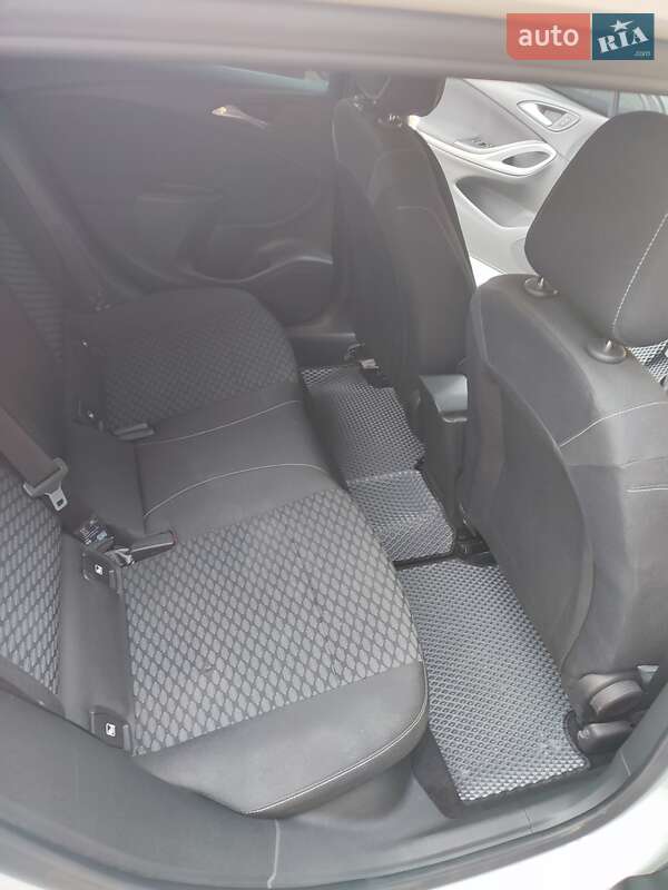 Универсал Opel Astra 2019 в Трускавце