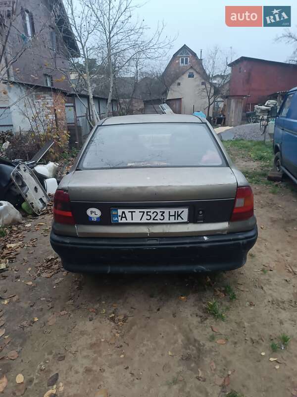 Седан Opel Astra 1995 в Львові фото 2 Седан Opel Astra 1995 в Львові