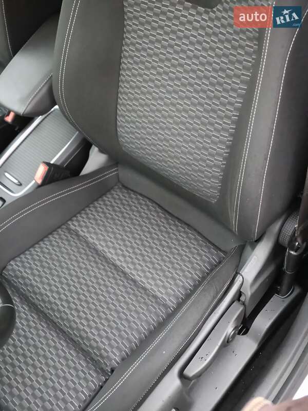 Универсал Opel Astra 2017 в Луцке