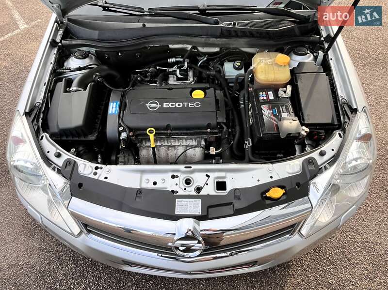 Універсал Opel Astra 2009 в Білій Церкві