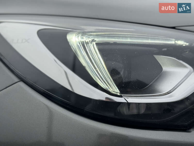 Універсал Opel Astra 2017 в Полтаві