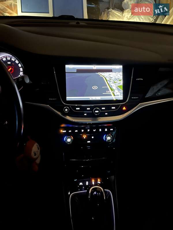 Универсал Opel Astra 2018 в Покрове