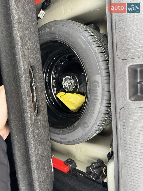 Універсал Opel Astra 2018 в Хмельницькому