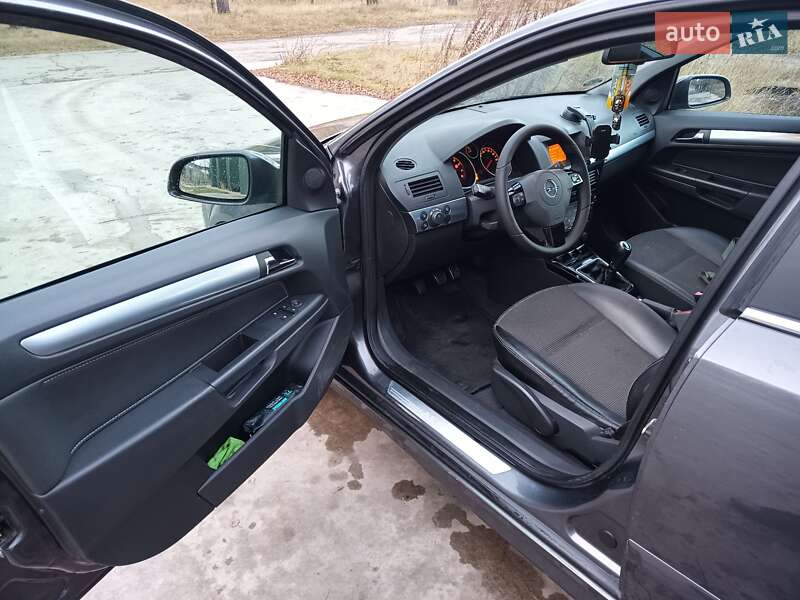 Универсал Opel Astra 2009 в Славуте фото 9 Универсал Opel Astra 2009 в Славуте