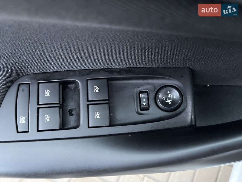 Универсал Opel Astra 2018 в Житомире